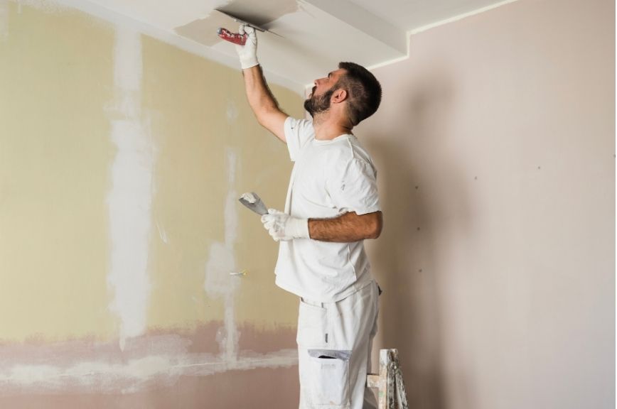Ceiling Painting Services in Abu Dhabi