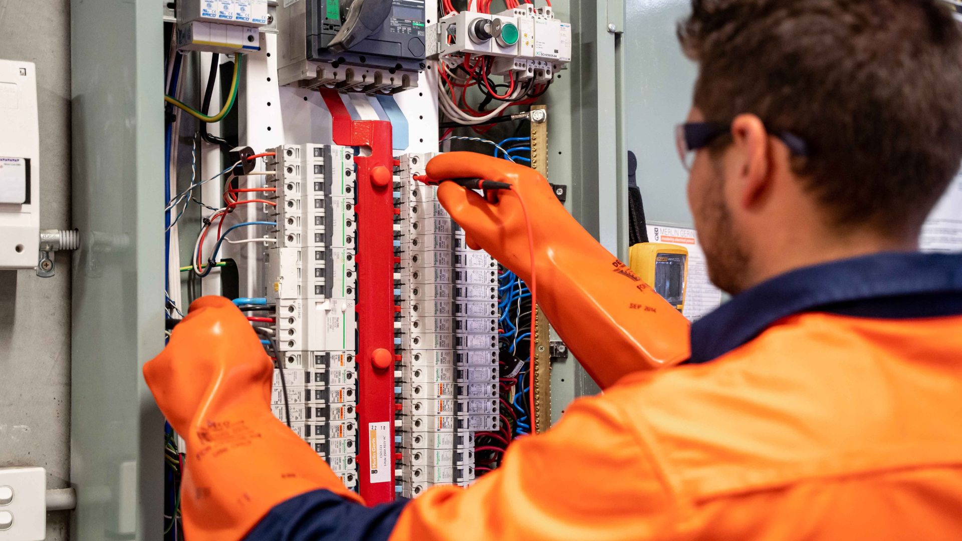 Licensed Electrical Repair in Al Rahba